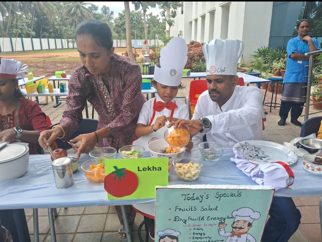 ಕೆ ಕೆ ಪಿ ಸುದ್ದಿ 01:ನಗರದ ಪೋದಾರ್ ಅಂತರರಾಷ್ಟ್ರೀಯ ಶಾಲೆಯಲ್ಲಿ ಮಕ್ಕಳ ಆಹಾರ ತಯಾರಿಕಾ ಮೇಳವನ್ನು ಆಯೋಜಿಸಲಾಗಿತ್ತು.  | Kannada Prabha