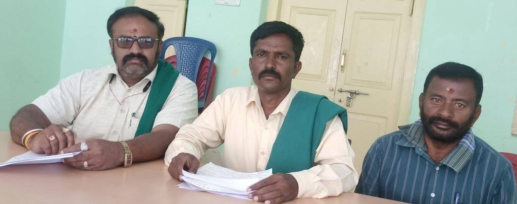 2ಕೆಆರ್ ಎಂಎನ್ 6.ಜೆಪಿಜಿರೈತಸಂಘ ಜಿಲ್ಲಾಧ್ಯಕ್ಷ ಎ.ಎಲ್. ಬೈರೇಗೌಡ ಸುದ್ದಿಗೋಷ್ಠಿಯಲ್ಲಿ ಮಾತನಾಡಿದರು. | Kannada Prabha
