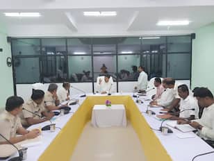  ಮಲೈ ಮಹದೇಶ್ವರ ಬೆಟ್ಟದಲ್ಲಿ ಸಂಪೂರ್ಣ ಮಧ್ಯ ಮಾರಾಟ ನಿಷೇದಕ್ಕೇ ಕ್ರಮ ಕೈಗೊಳ್ಳಲು   ಶಾಸಕ  ಮಂಜುನಾಥ್ ಸೂಚನೆ  | Kannada Prabha