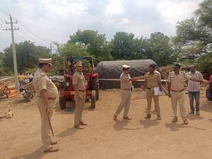 ಚಿಗಟೇರಿ ಗ್ರಾಮಕ್ಕೆ ಎಸ್ಪಿ ಶ್ರೀಹರಿಬಾಬು ಭೇಟಿ ನೀಡಿ ಪರಿಶೀಲಿಸಿದರು. | Kannada Prabha