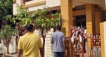  ಟಿಂಗರೀಕರ ಮನೆಗೆ ಭೇಟಿ ನೀಡಿದ್ದ ಸಿಬಿಐ ಅಧಿಕಾರಿಗಳ ತಂಡ | Kannada Prabha