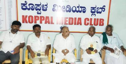 9ಕೆಪಿಎಲ್23 ಕೊಪ್ಪಳ ಮೀಡಿಯಾ ಕ್ಲಬ್ ನಲ್ಲಿ ಬಸವರಾಜ ಮಳಿಮಠ ಸುದ್ದಿಗೋಷ್ಠಿಯಲ್ಲಿ ಮಾತನಾಡುತ್ತಿರುವುದು. | Kannada Prabha