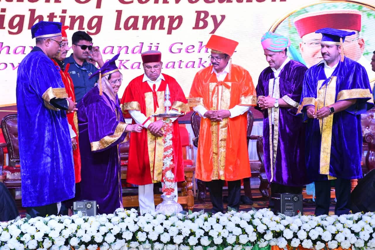 ಕಾರ್ಯಕ್ರಮವನ್ನು ರಾಜ್ಯಪಾಲ ಥಾವರ್ ಚಂದ್ ಗೆಹ್ಲೋತ್ ಉದ್ಘಾಟಿಸಿದರು. | Kannada Prabha