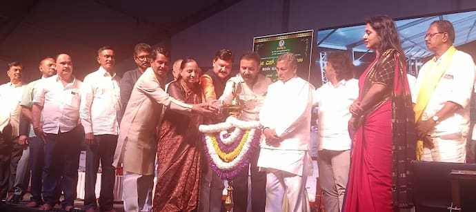 KH Muniyappa in Soraba