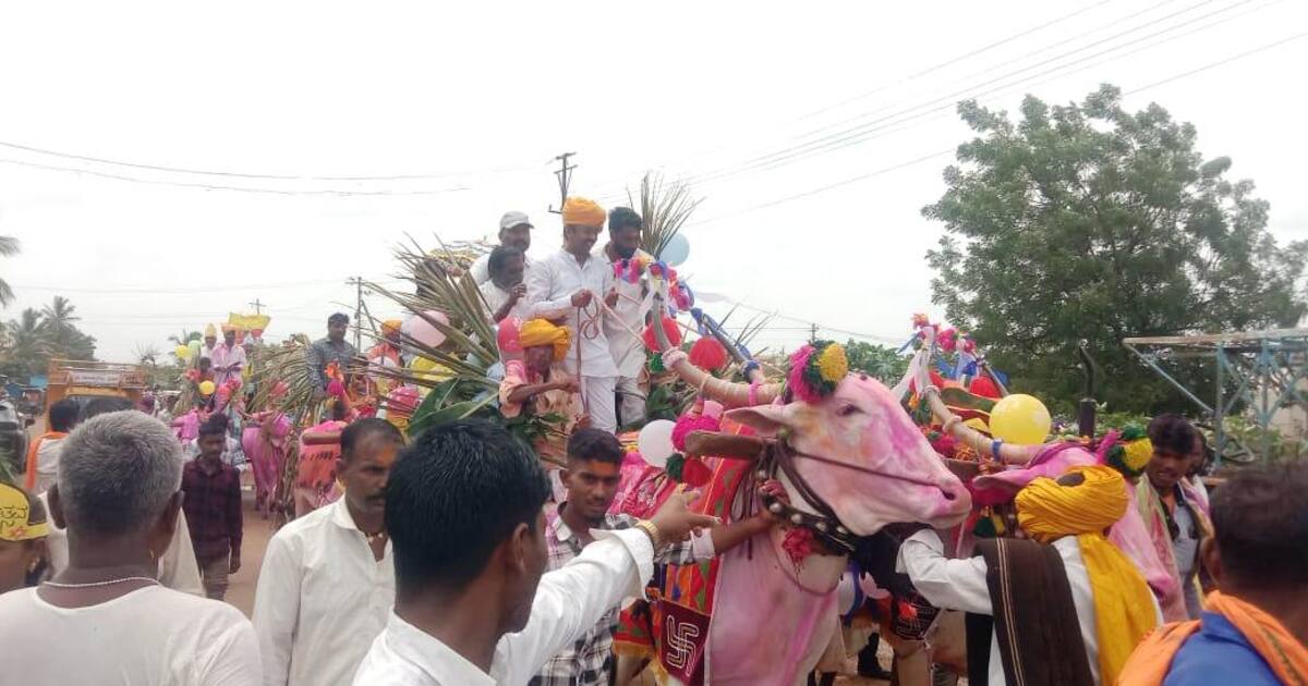 children riot in schools across the district